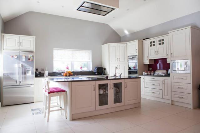 Arvalee Retreat With Outdoor Hottub Omagh Exterior foto
