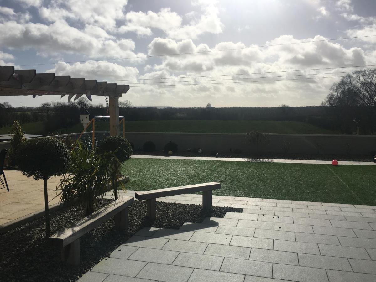 Arvalee Retreat With Outdoor Hottub Omagh Exterior foto