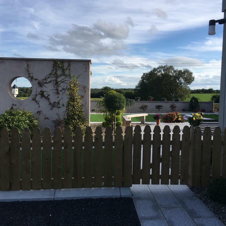 Arvalee Retreat With Outdoor Hottub Omagh Exterior foto
